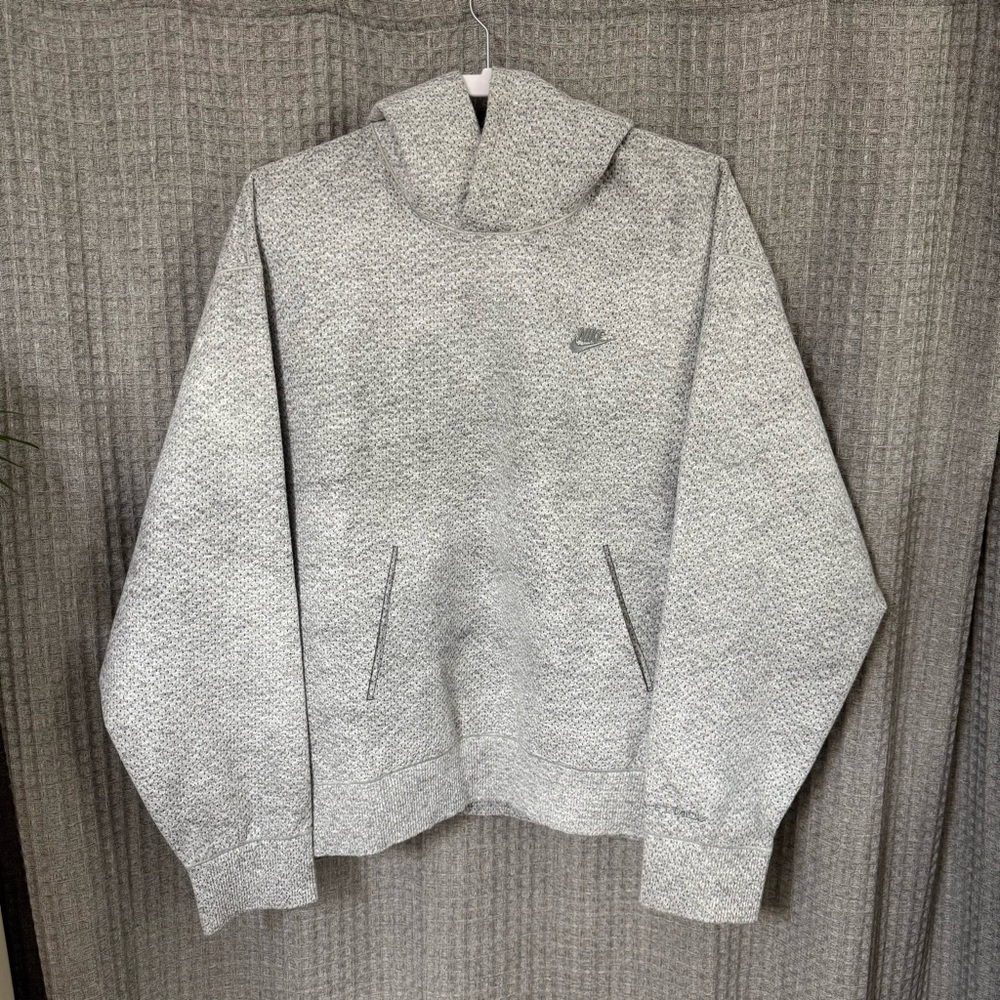 Nike Forward Hoodie Tech Pack Therma-Fit Adv Grey Hoodie (Men’s Small)